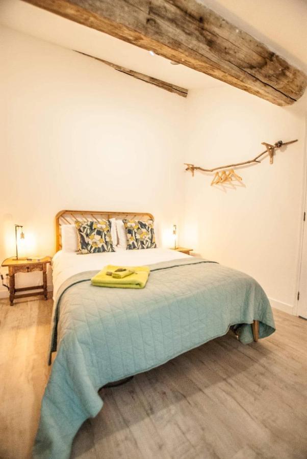 Bed and Breakfast La Calade Montouliers Exterior foto