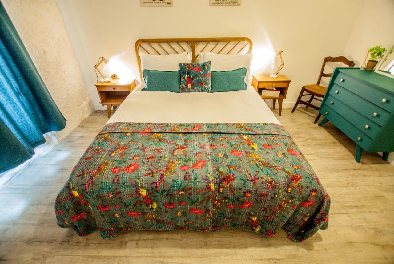 Bed and Breakfast La Calade Montouliers Exterior foto