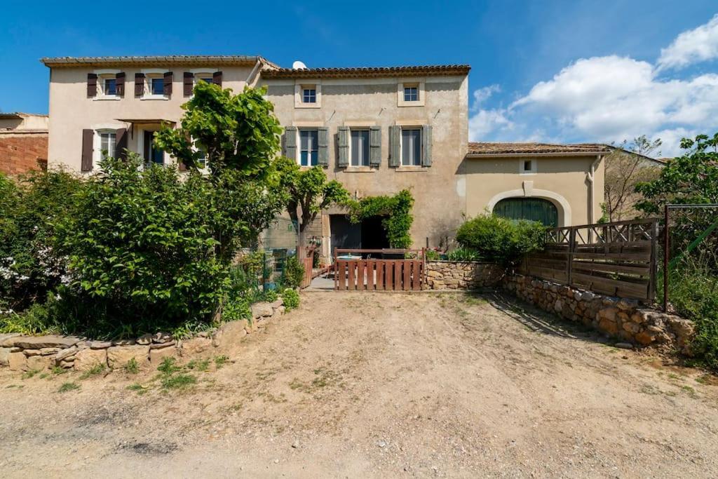 Bed and Breakfast La Calade Montouliers Exterior foto